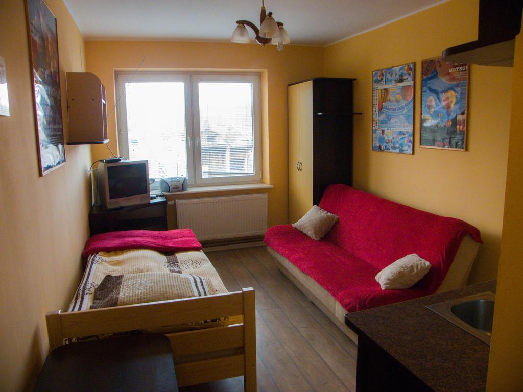 Gospodarstwo Agroturystyczne Ania I Filip Izabelin (Kramsk) Exterior foto
